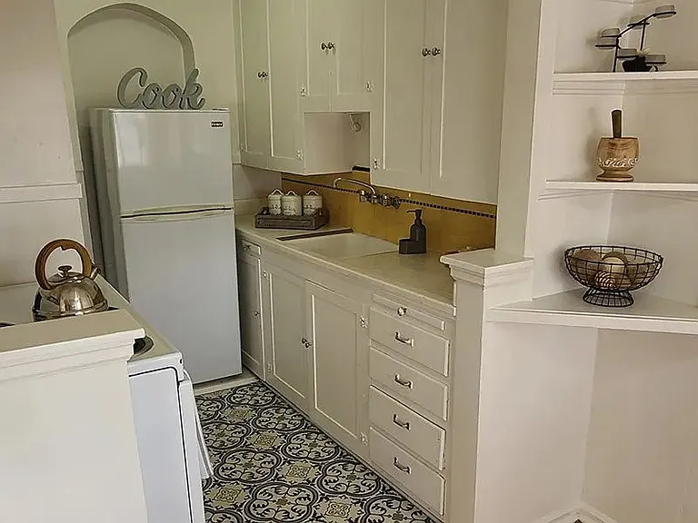 Barbara Worth kitchen