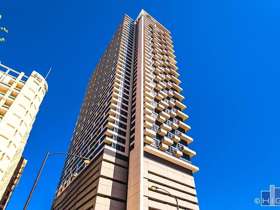1st image of 235 W Van Buren St Unit 4019