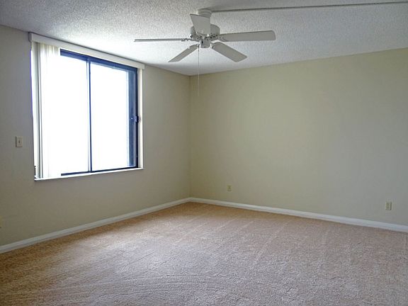 5th image of 5950 Pelican Bay Plz APT 904