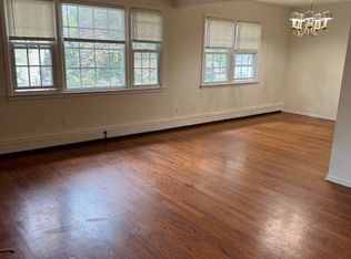 1021 Burnet Ave FLOOR 2, Union, NJ 07083