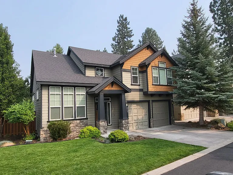 61112 Snowbrush Dr — Photo 1