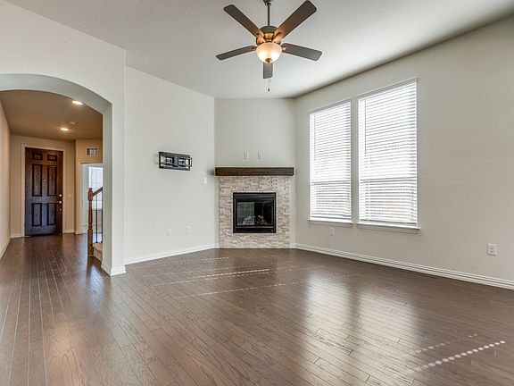 5th image of 5625 Merchant Dr