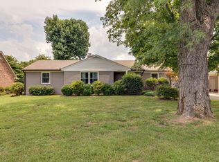 2803 Gray Cir, Columbia, TN 38401
