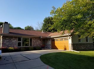 S44W27616 Elk Valley Rd, Waukesha, WI