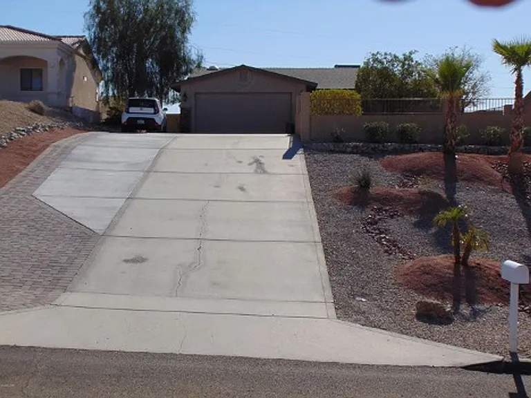 2592 Beverly Glen Dr — Photo 22
