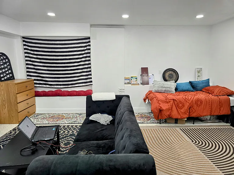 2548 E Wilson Ave — Photo 145