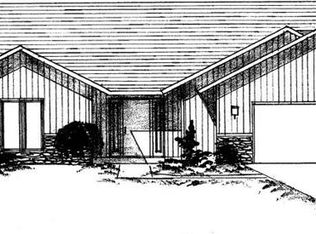 8962 Hummingbird Ln, North Ridgeville, OH 44039