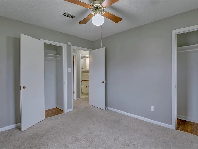 416 Smart St — Photo 15