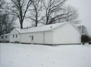 53570 Kennedy Dr, Granger, IN 46530