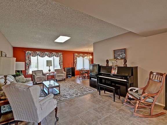 2nd image of 15805 N Nicklaus Ln