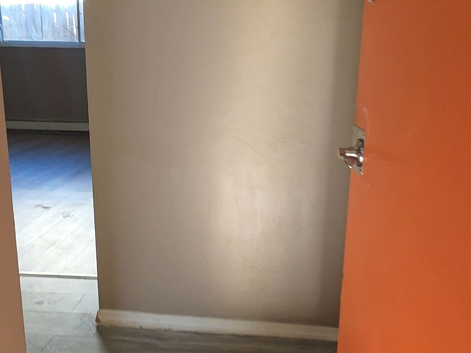 1st image of 3838 Washington Ave #2