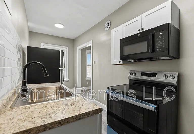 4523 Gravois Ave #205 — Photo 14