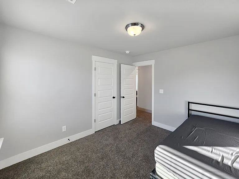 2091 Bluebonnet Ln — Photo 23