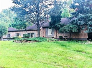 4 Midland Rd, Edison, NJ 08820