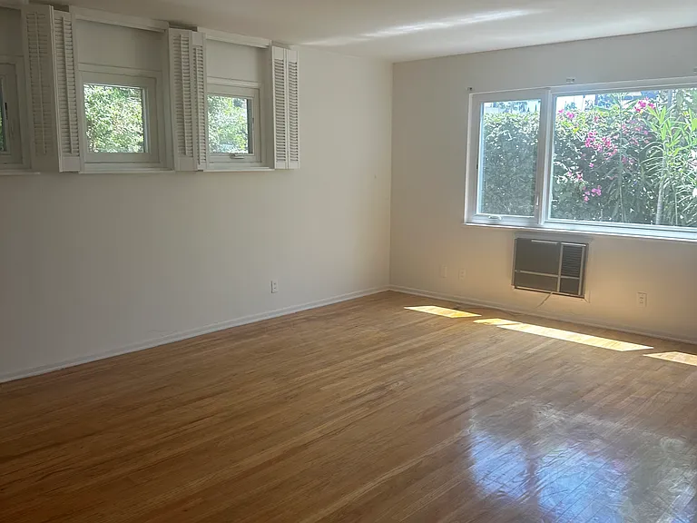 1477 Havenhurst Dr #1 — Photo 56
