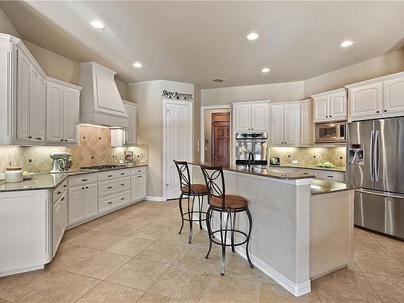 4th image of 170 Whistling Duck Ln