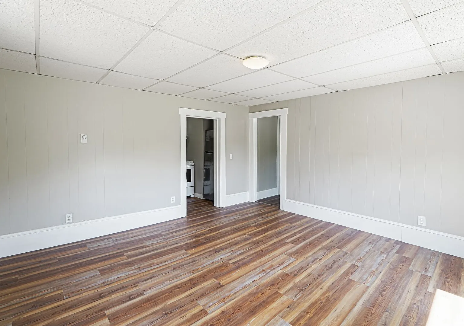 62 Willow Rd — Photo 2