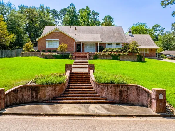 903 Ruby St, Gilmer, TX 75644