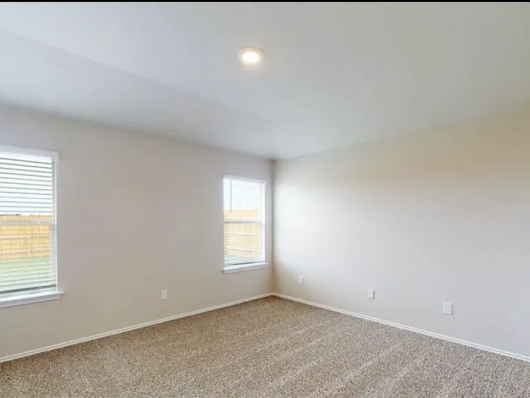 1261 Lindsey Dr — Photo 17