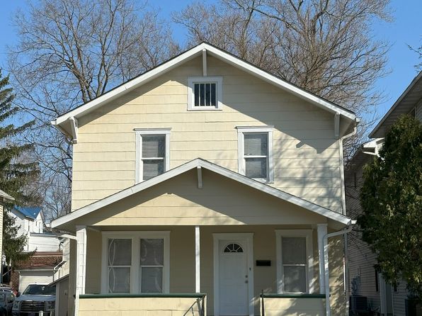 218 W Union St