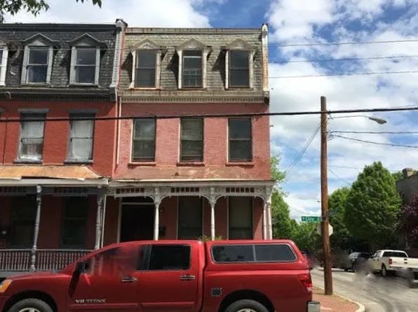 2 W Clay St, Richmond, VA 23220
