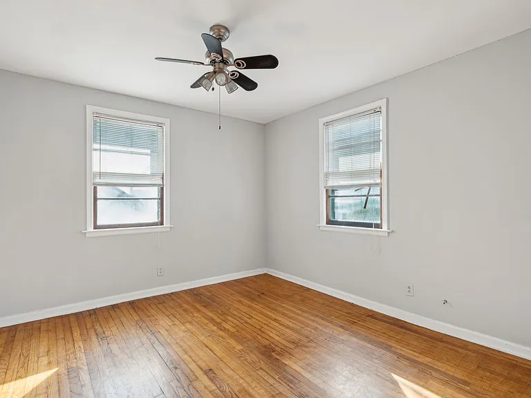 1007 Bethany St — Photo 19