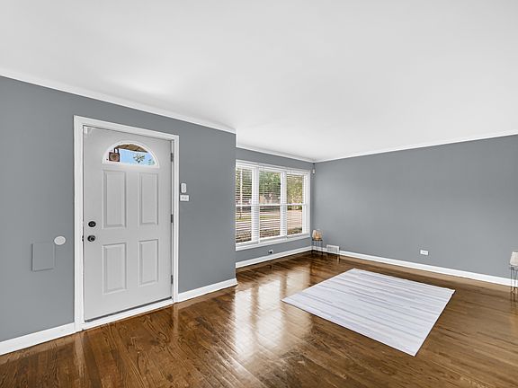 3rd image of 56 W 144th St