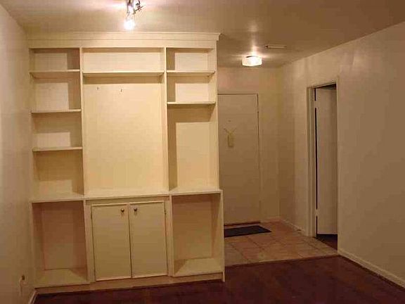 Living/Dining Rm