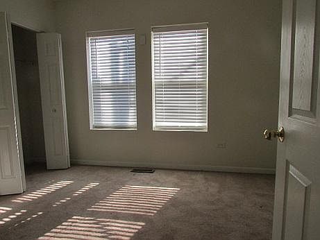 4th image of 2368 E 71st St #15H