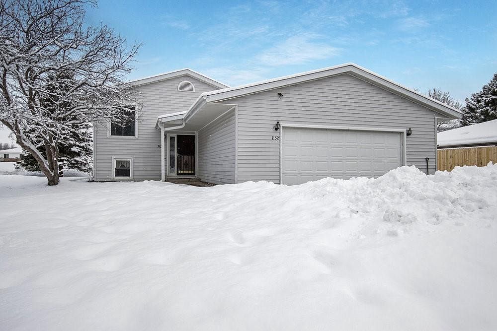 1152 Grissom Drive, Eau Claire, WI 54703 Zillow