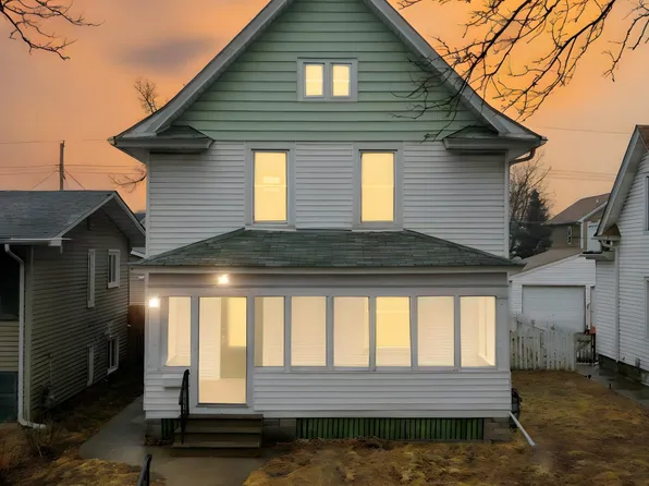 939 Central Ave W, Saint Paul, MN 55104