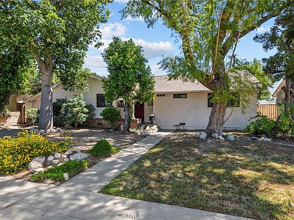 2nd image of 10844 Dempsey Ave