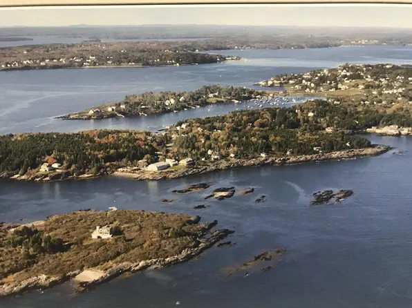 1426 Harpswell Islands Rd, Orrs Island, ME