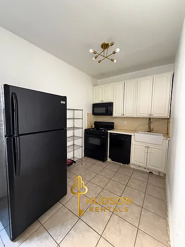 544-546 Bergen Ave #C5 Photo 1