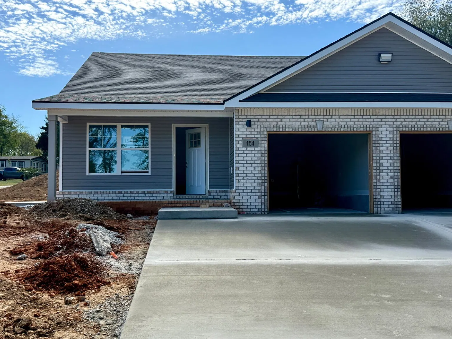 2 bed, 2.0 bath, 1245 sqft, $1,295 — Photo 2