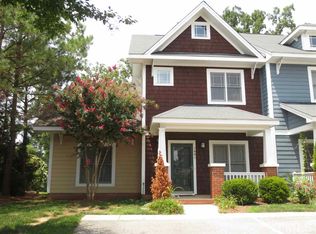 1001 Handhewn St, Apex, NC 27502