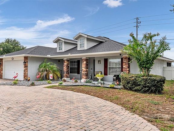 4th image of 104 BENTLEY OAKS BOULEVARD