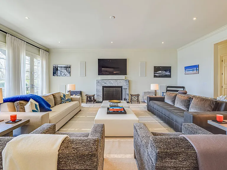 17 Fair Hills Ln — Photo 5