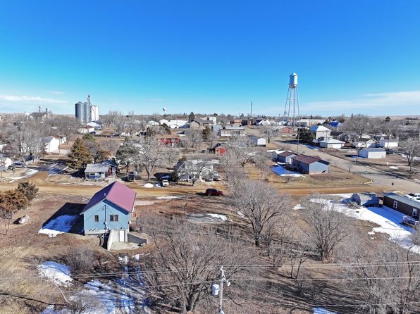 103 Washington Ave, Murdo, SD 57559