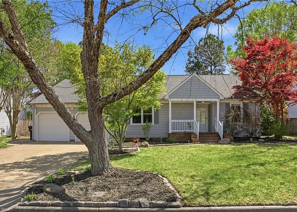 1st image of 749 Willow Bend Dr