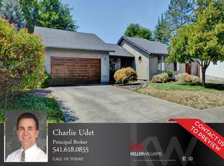 2527 Seville Cir, Medford, OR