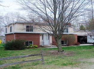 1157 Cecil Dr, Kankakee, IL 60901