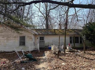 4568 Old Jacksonville Rd, Springfield, IL 62711