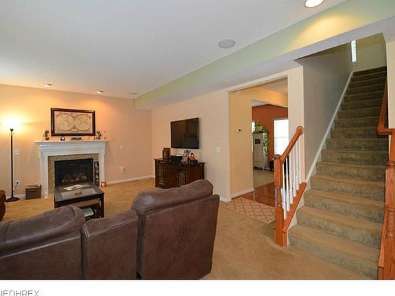 3rd image of 2434 Berkshire Ave