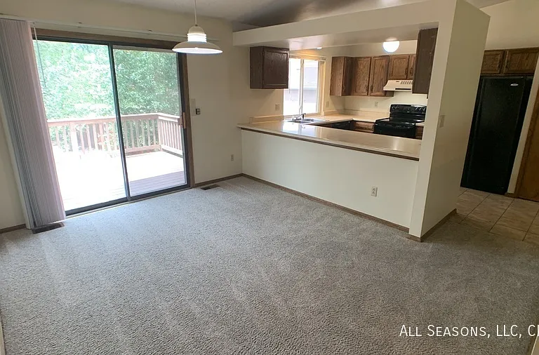 850 Quail Lake Cir — Photo 4