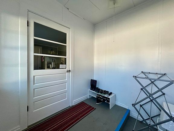 4th image of 232 Lake St