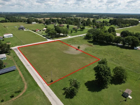000 Utah Road, Ozark, MO 65721