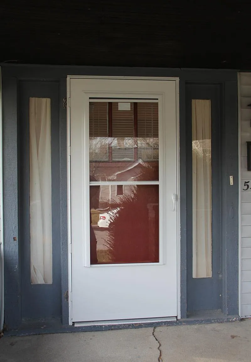3 bed, 1250 sqft, $1,800 — Photo 2