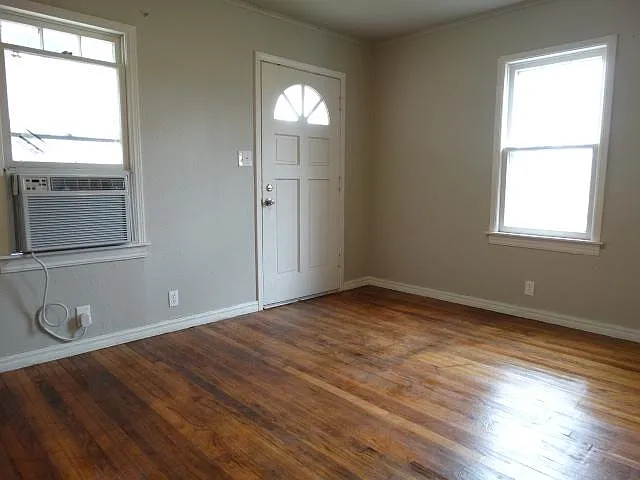 2229 Baltimore Ave — Photo 3