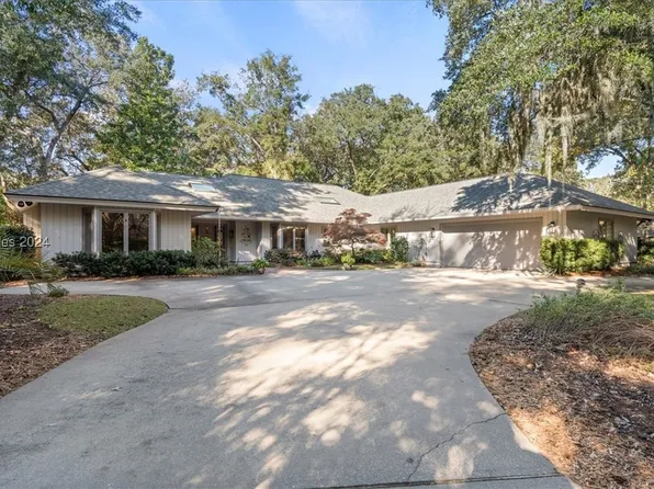 17 Sally Port Rd, Hilton Head Island, SC 29928